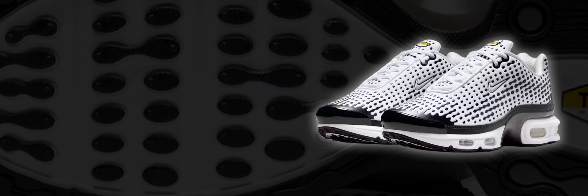 Auch den Nike Air Max Plus VII White & Black bekommt ihr für 114 statt 190 Euro! Code: ADD25 