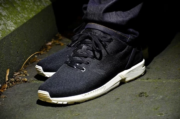 3adidas - flux - black elements
