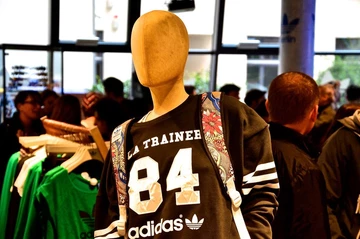 6adidas-flagship-berlin