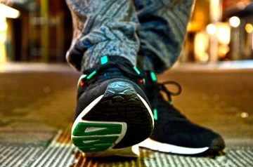 13onitsuka - shaw - runner