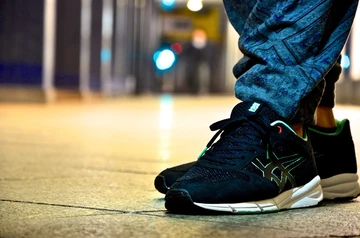 8onitsuka - shaw - runner