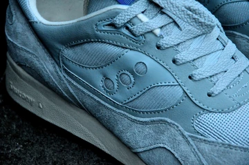 17saucony-shadow-premium