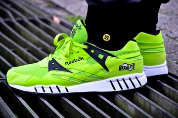 4REEBOK-SOLE-TRAINER