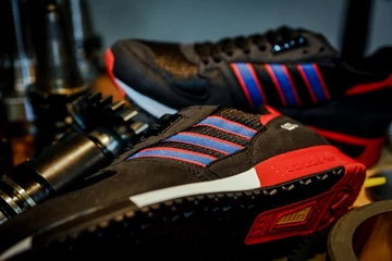 ADIDAS - APS - 9