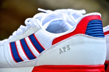 2adidas - aps- retro