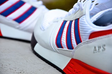 4adidas - aps- retro