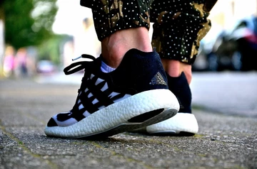 3-pure-boost-battle-pack-footlocker-deadstock