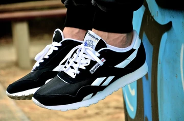 12reebok-classic -nylon