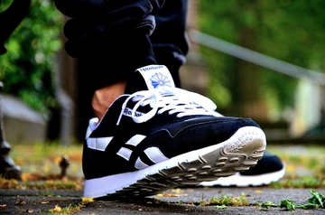 5reebok-classic -nylon