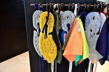 37adidas-flux-berlin-miadidas-deadstock