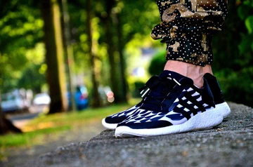 6-pure-boost-battle-pack-footlocker-deadstock