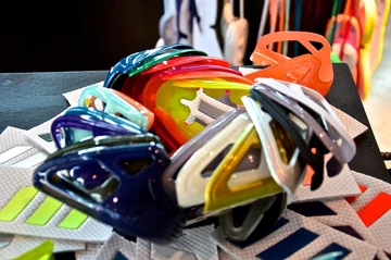 36adidas-flux-berlin-miadidas-deadstock