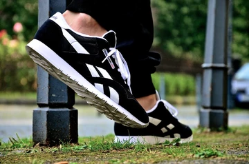 6reebok-classic -nylon