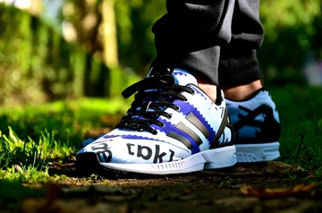 13adidas-flux-deadstocksneakerblog