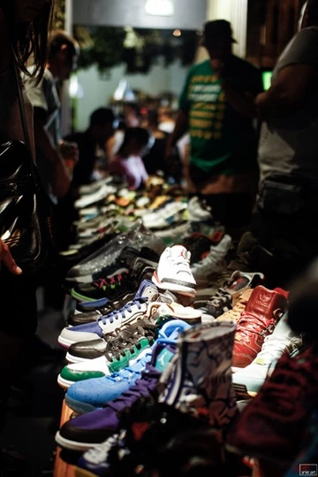 25snkrart - kicksinthehall-deadstock-bielefeld