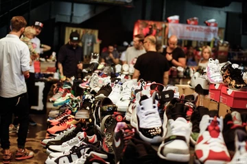 47snkrart - kicksinthehall-deadstock-bielefeld