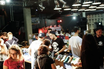 11snkrart - kicksinthehall-deadstock-bielefeld