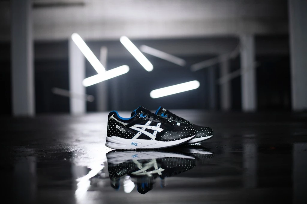 Asics gel saga glow in the dark on sale