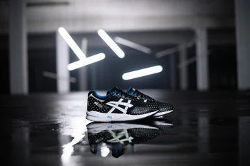 asics-gel-saga-glow-in-the-dark-01-1024x682