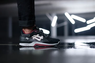 asics-gt-quick-glow-in-the-dark-03-1024x682