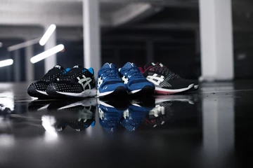 asics-lifestyle-glow-in-the-dark-pack-01-1024x682