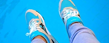 Asics Gel Lyte V & "Atomic Blue" - latest pickup