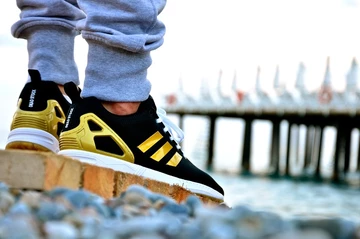 adidas miadidas ZXFlux013