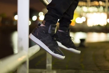 adidas-originals-veritas-mid-black-statement-pack-02