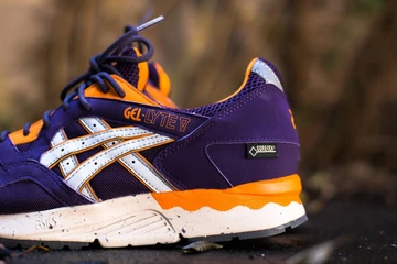 Asics_Gel_Lyte_V_Gore-Tex_Purple_-_Soft_Grey_H429Y_Sneaker_Politics_Hypebeast_11_1024x1024-930x620