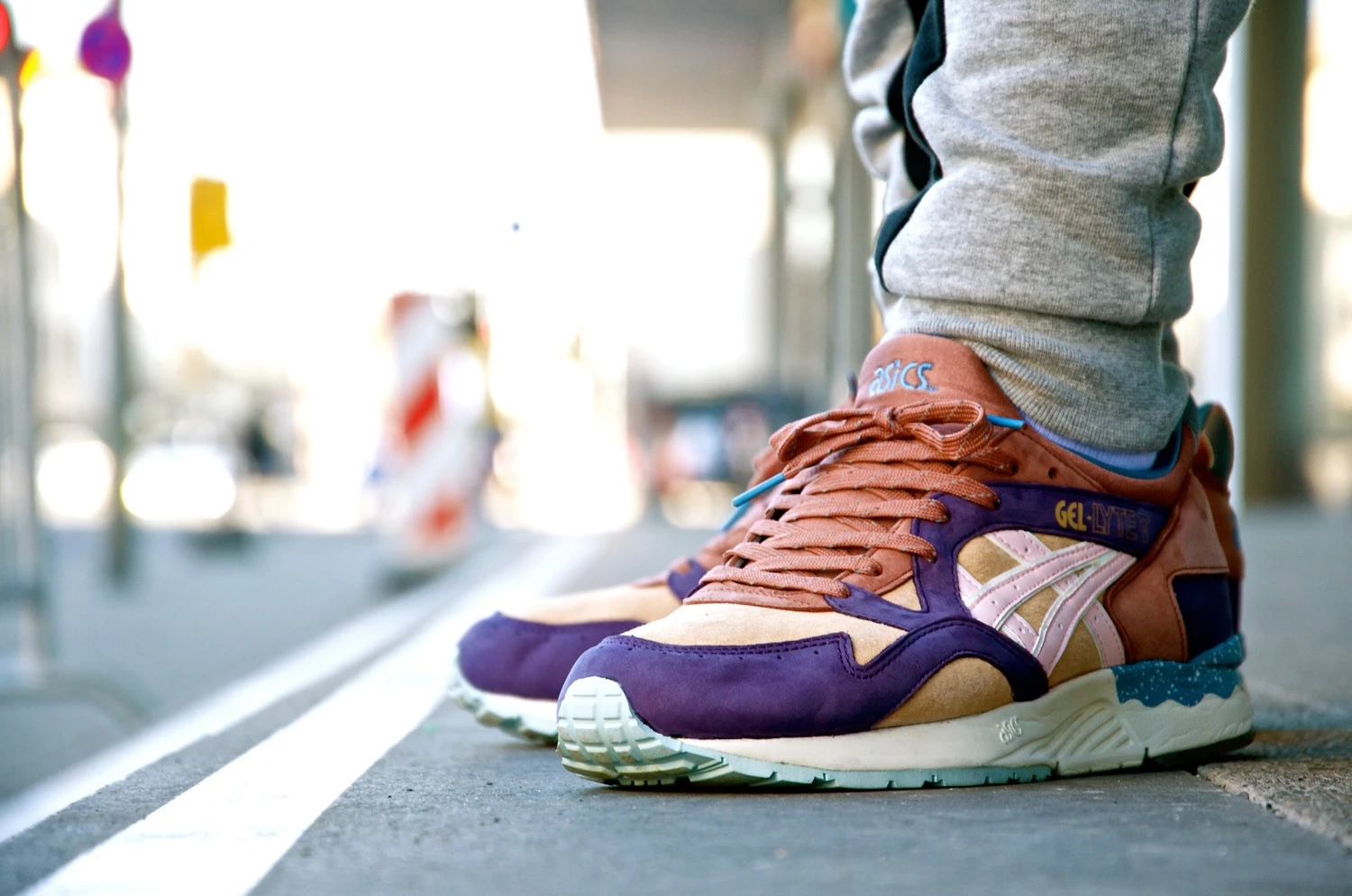 Asics x Offspring Gel Lyte V on feet Dead Stock