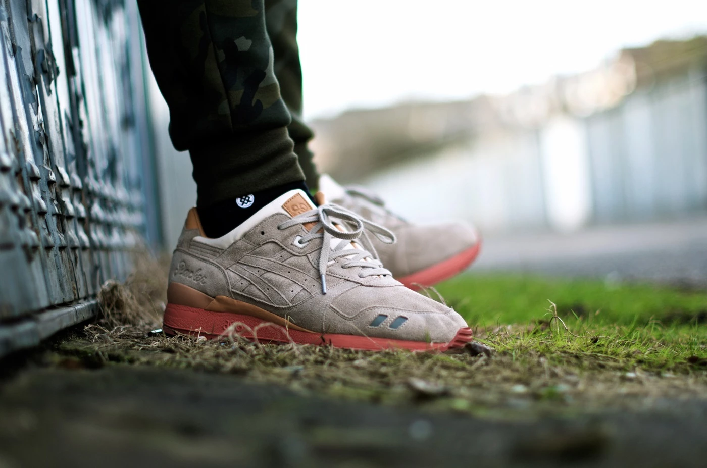 Asics x Packer Gel Lyte III Dirty Buck on feet Dead Stock