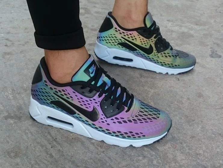 Nike Air Max Ultra Moire Holographic Release notes Dead Stock