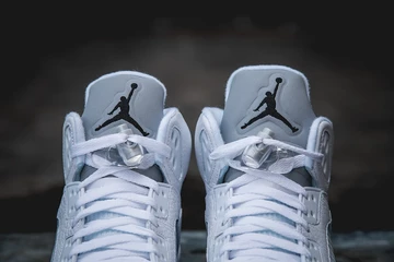 air-jordan-5-metallic-silver-04