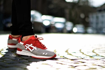 1asics-gellyte-crane