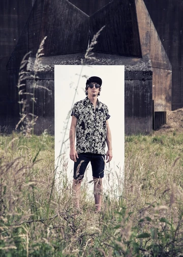 13edwin-berlin-store-lookbook