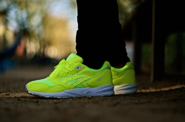 asics-summer-kite-neon12