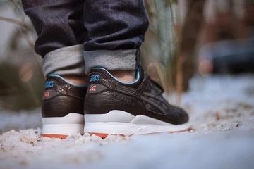 7asics-lux-gator