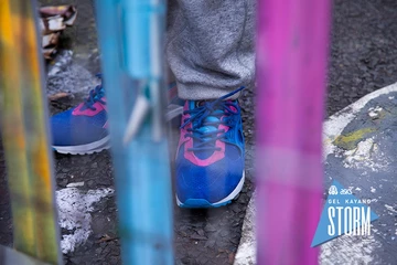 14asics-storm-kayano