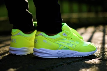 asics-summer-kite-neon07