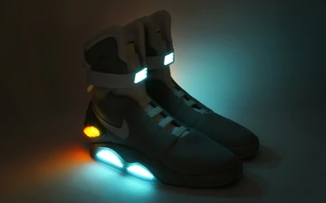 NIKE-AIRMAG-8