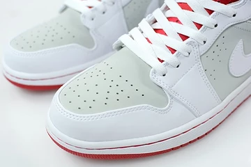 air-jordan-1-mid-hare-1