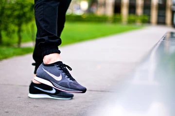 nike-flyknit-racer10