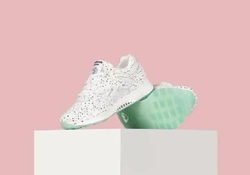 naked-reebok-ventilator-04