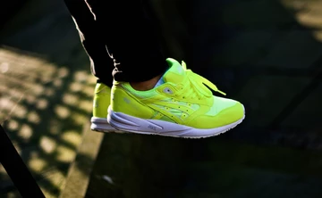 asics-summer-kite-neon03