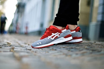 5asics-gellyte-crane