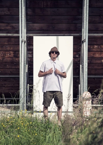 9edwin-berlin-store-lookbook