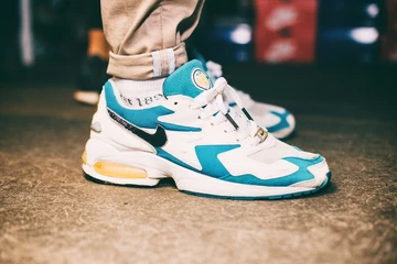 20not-just-shoes-on-feet-knucker-kane-holz