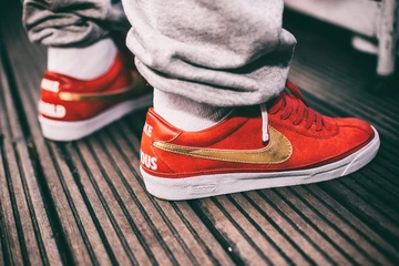 17not-just-shoes-on-feet-knucker-kane-holz