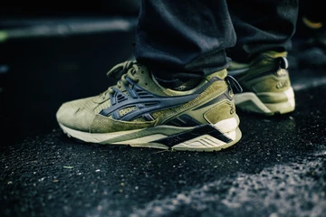 15afew-koi-club-on-feet-knuckler