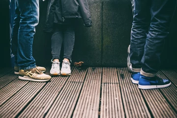 19not-just-shoes-on-feet-knucker-kane-holz